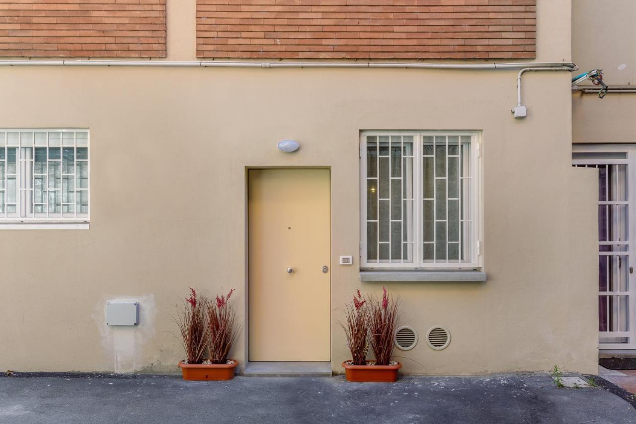 San Donato Fiere Essential Apartment W/Parking Bologna Ngoại thất bức ảnh